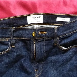 FRAME LE FLARE JEANS